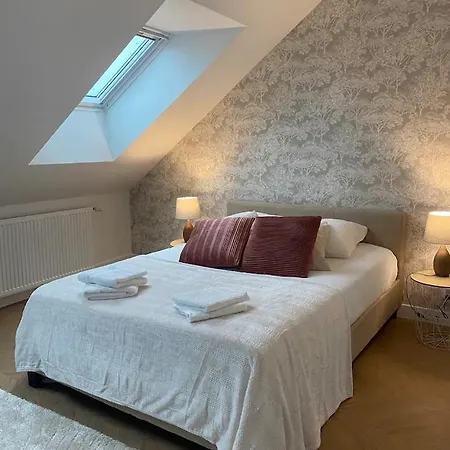 Grande Maison Bourgeoise La Fleche, Centre