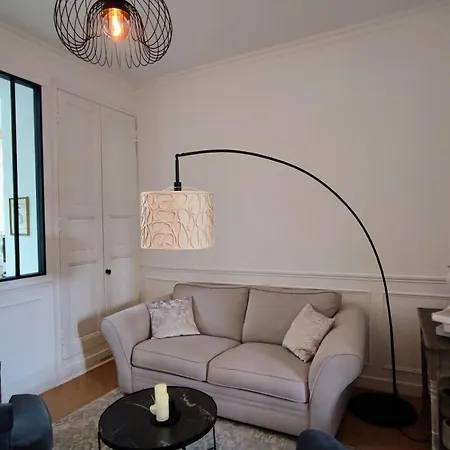 Grande Maison Bourgeoise La Fleche, Centre