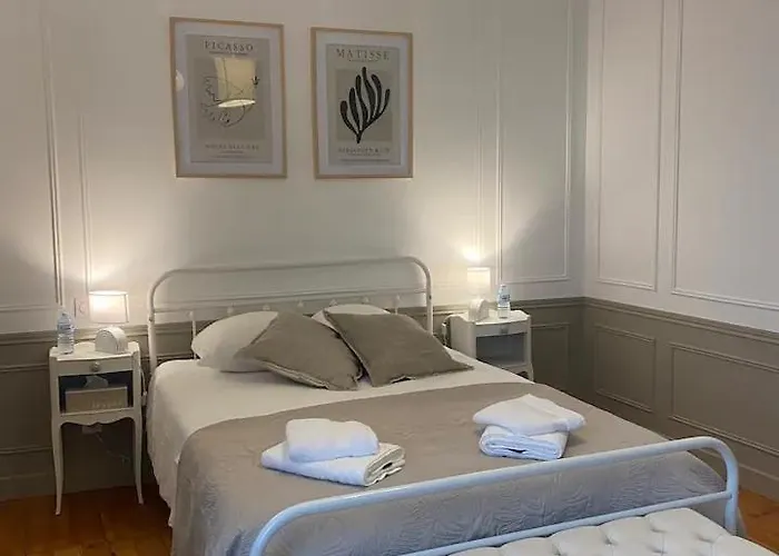 Grande Maison Bourgeoise La Fleche, Centre La Flèche