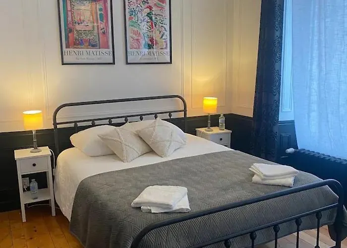 Grande Maison Bourgeoise La Fleche, Centre Σπίτι διακοπών *