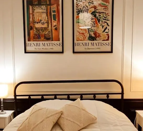 Grande Maison Bourgeoise La Fleche, Centre